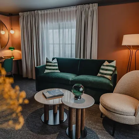 Funken 5* Longyearbyen