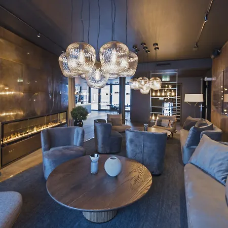 Funken 5* Longyearbyen