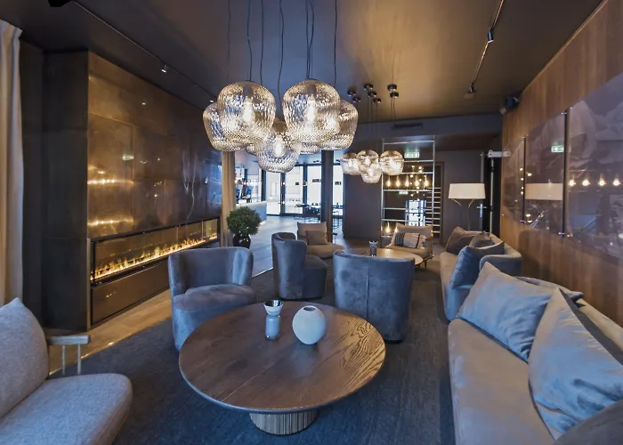 Funken 5* Longyearbyen